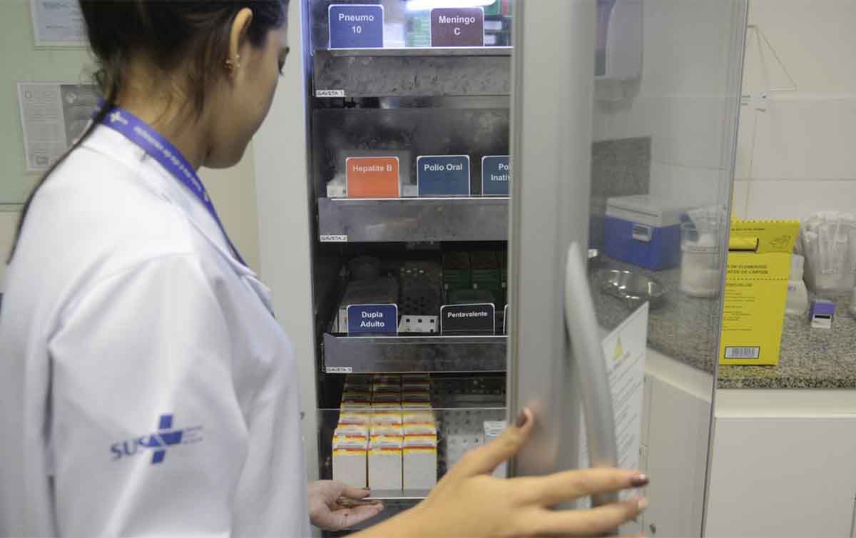 Salário e jornada de trabalho dignos para enfermagem e psicologia